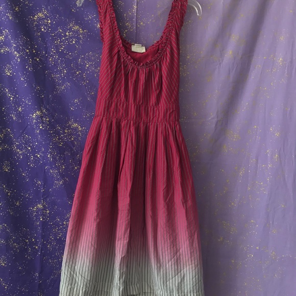 summer dress and converse
